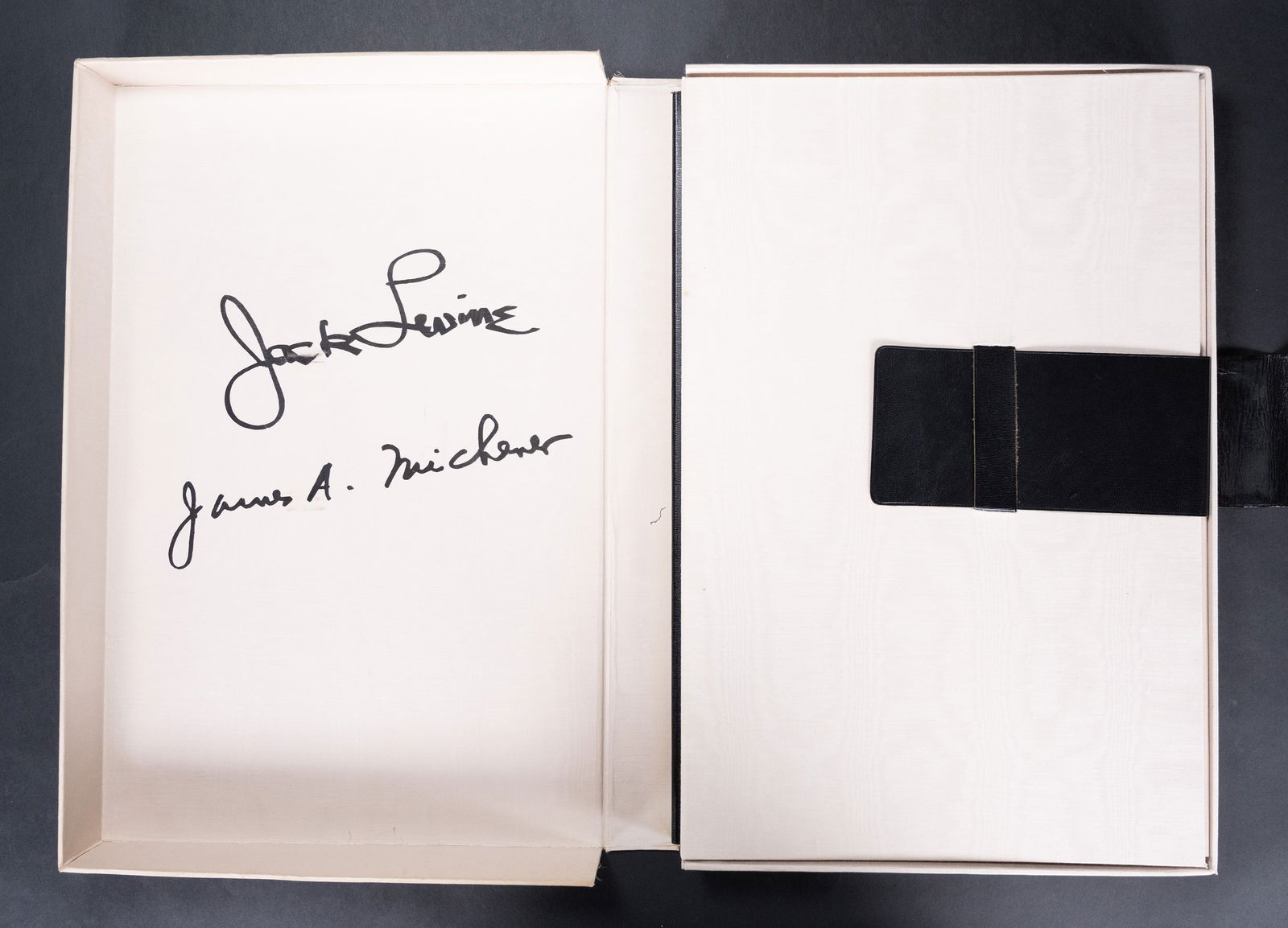 Facing East By James Michener And Jack Levine Signed 1970 Portfolio: Jack Levine ( American 1915 - 2010 ) and James A Michener ( American 1907-1997 ) " Facing East " Limited Edition Two-Volume Portfolio Hand Signed consisting of lithographs woodcuts sketchbook phototyp