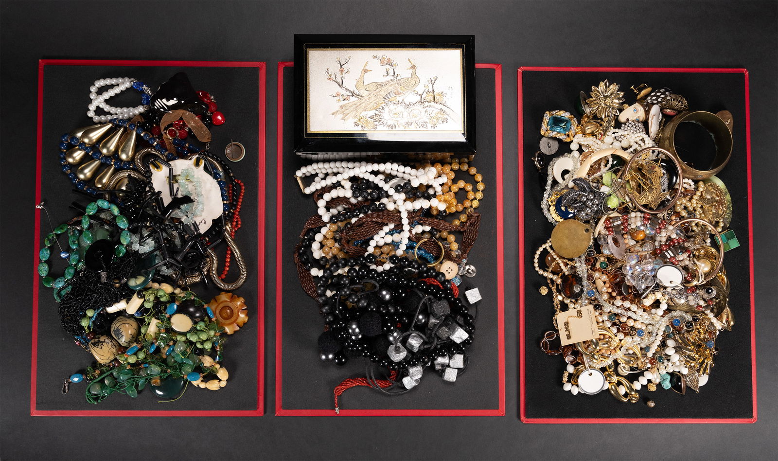 Large Unsearched Costume Jewelry & Jewelry Music Box (1 of 8)