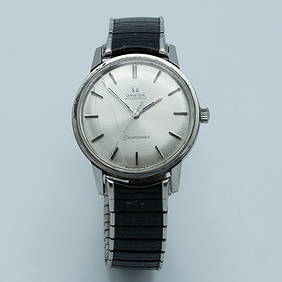 Vintage Omega Seamaster Wristwatch 1961 (1 of 7)