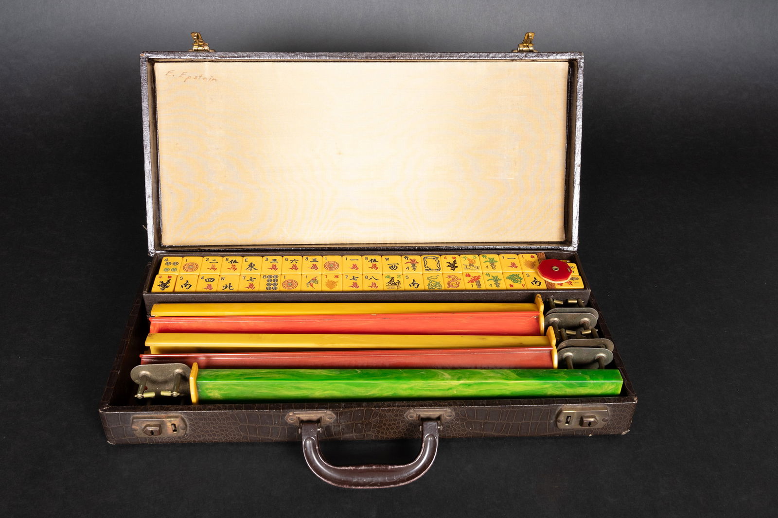 Chinese Mah Jong Set 80 Butterscotch Amber Bakelite Tiles By Tyl Manufacturing (1 of 6)