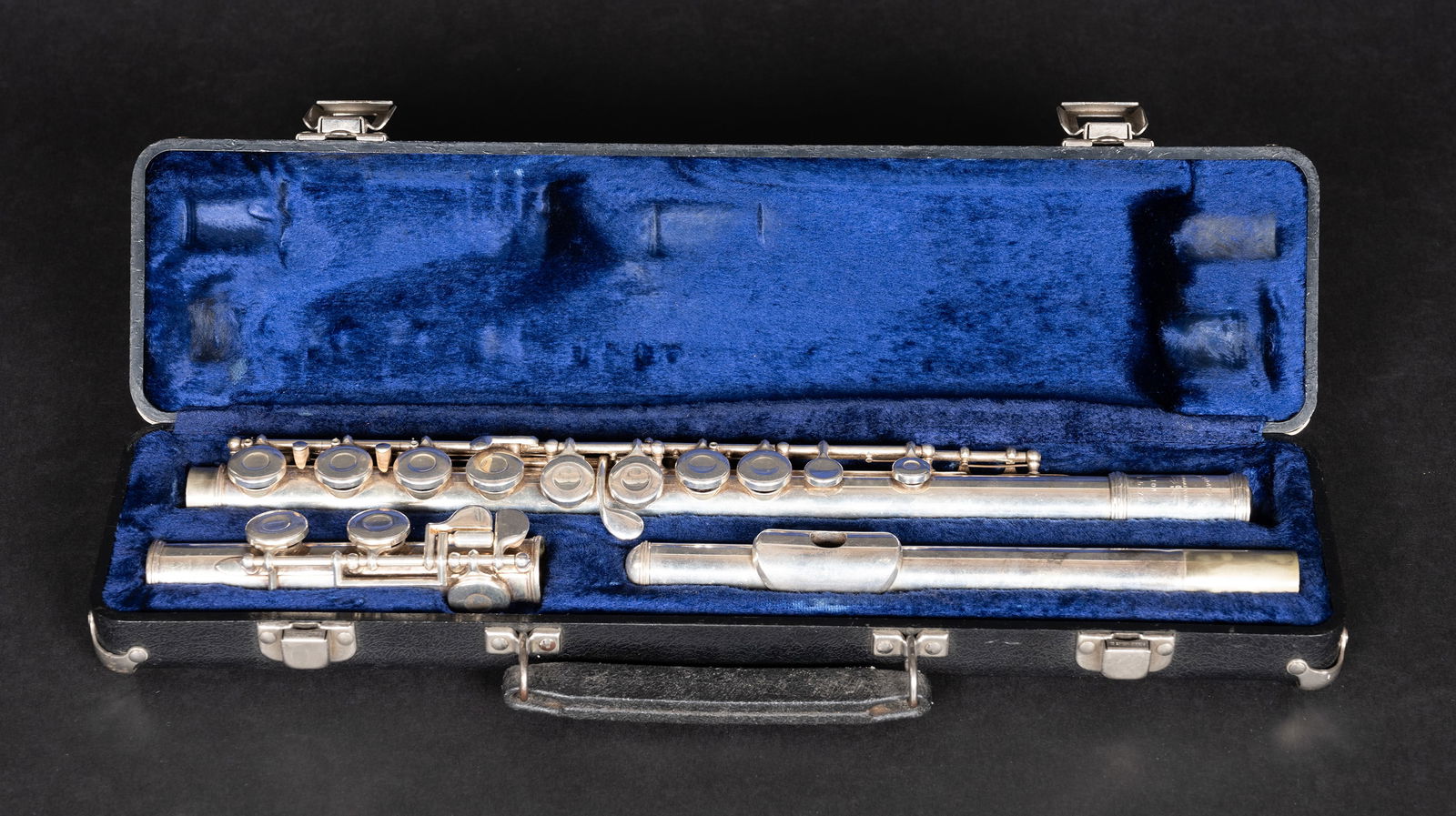 WT Armstrong Flute Elkhart (2) (1 of 3)