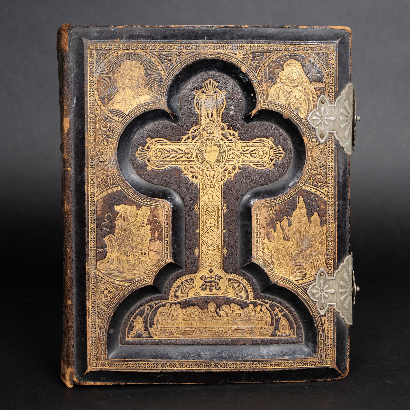 1881 Douay-Rheins Illustrated Leather Bound Bible (1 of 10)