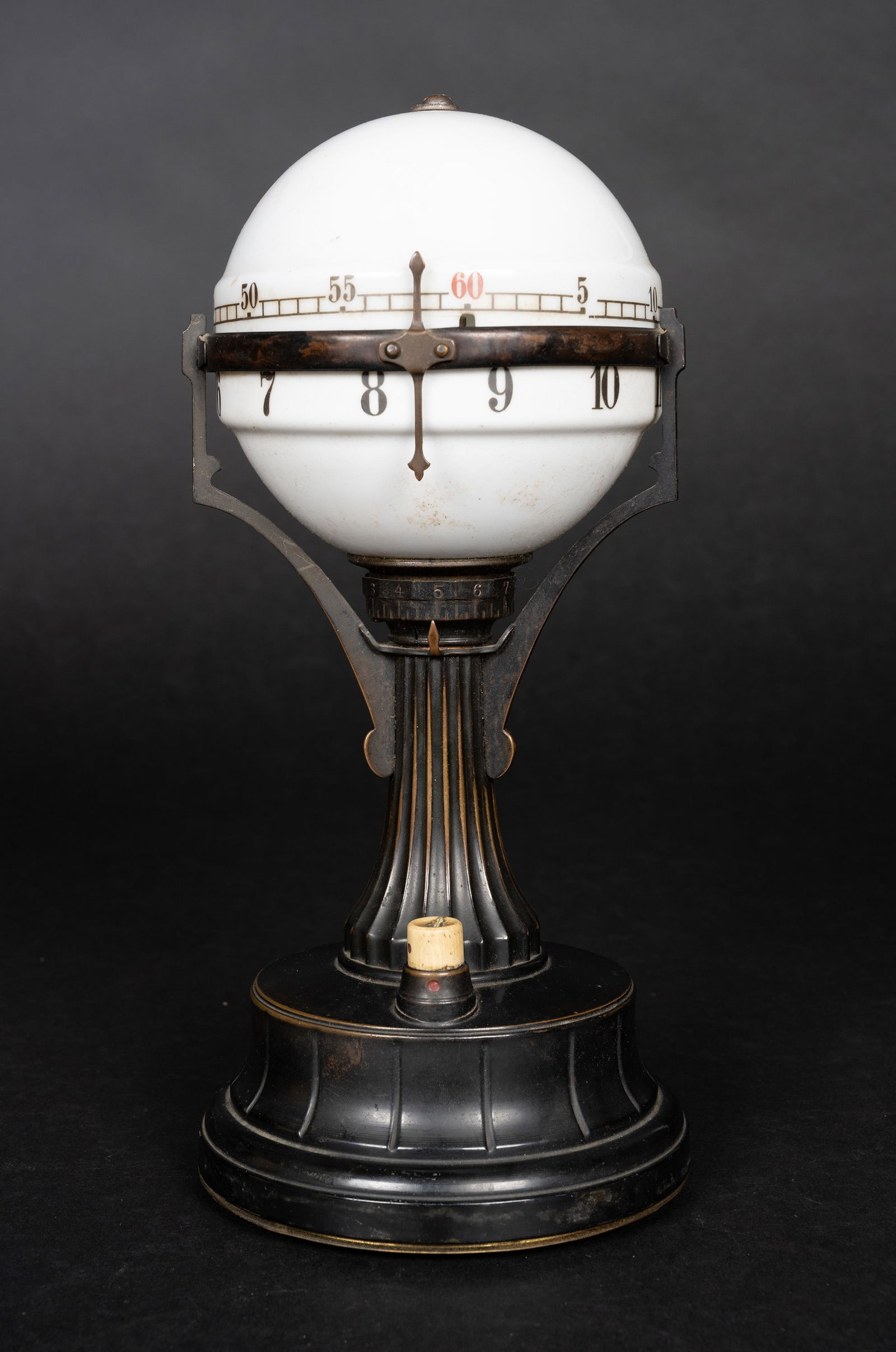 German Art Deco Revolving Dial Globe Clock (1 of 7)