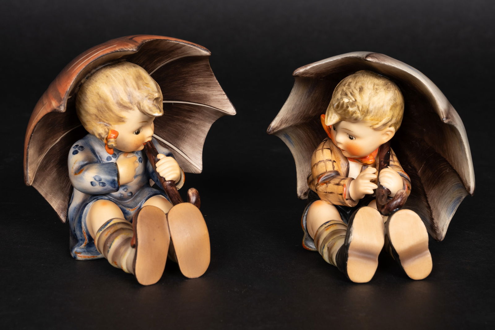Vintage German Hummel Ceramic Sculpture  Umbrella Boy & Girl (1 of 4)