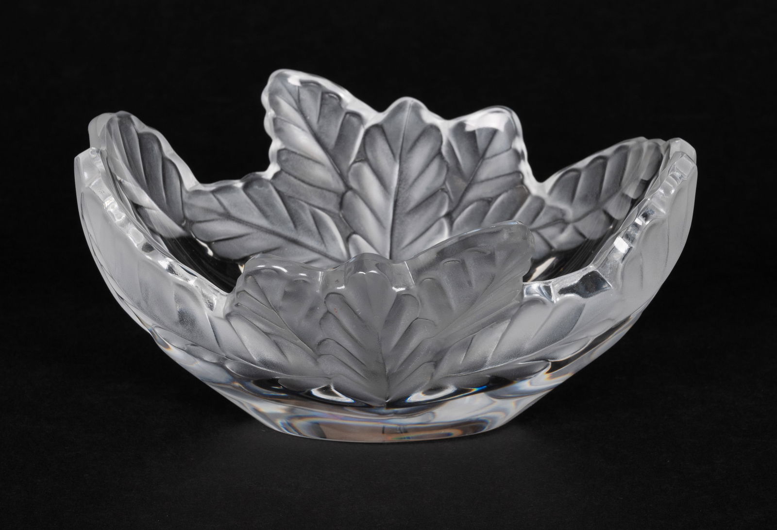 Lalique Art Glass Crystal Bowl "Compiegne" (1 of 3)
