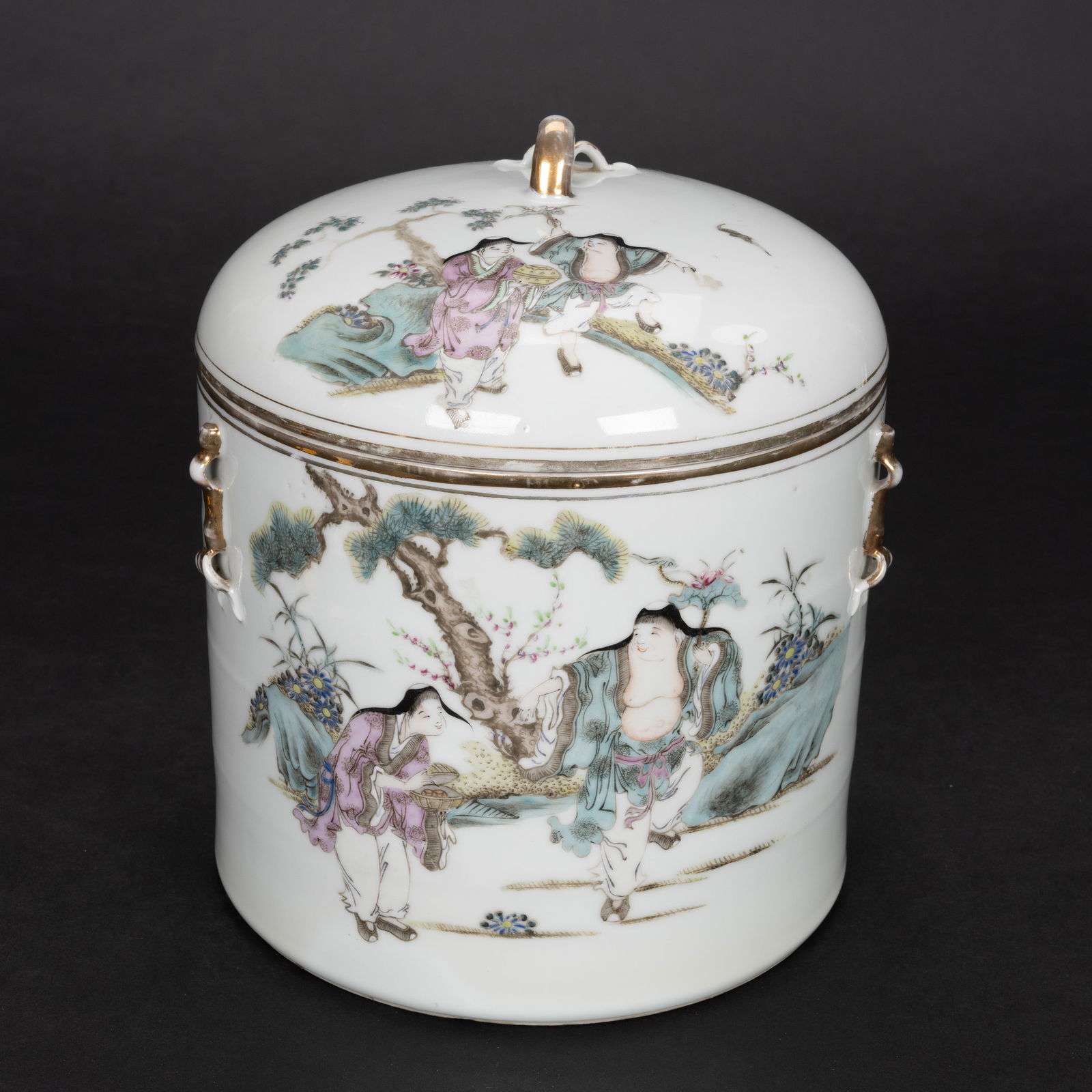 Chinese QianJiang Porcelain Covered Jar (1 of 11)