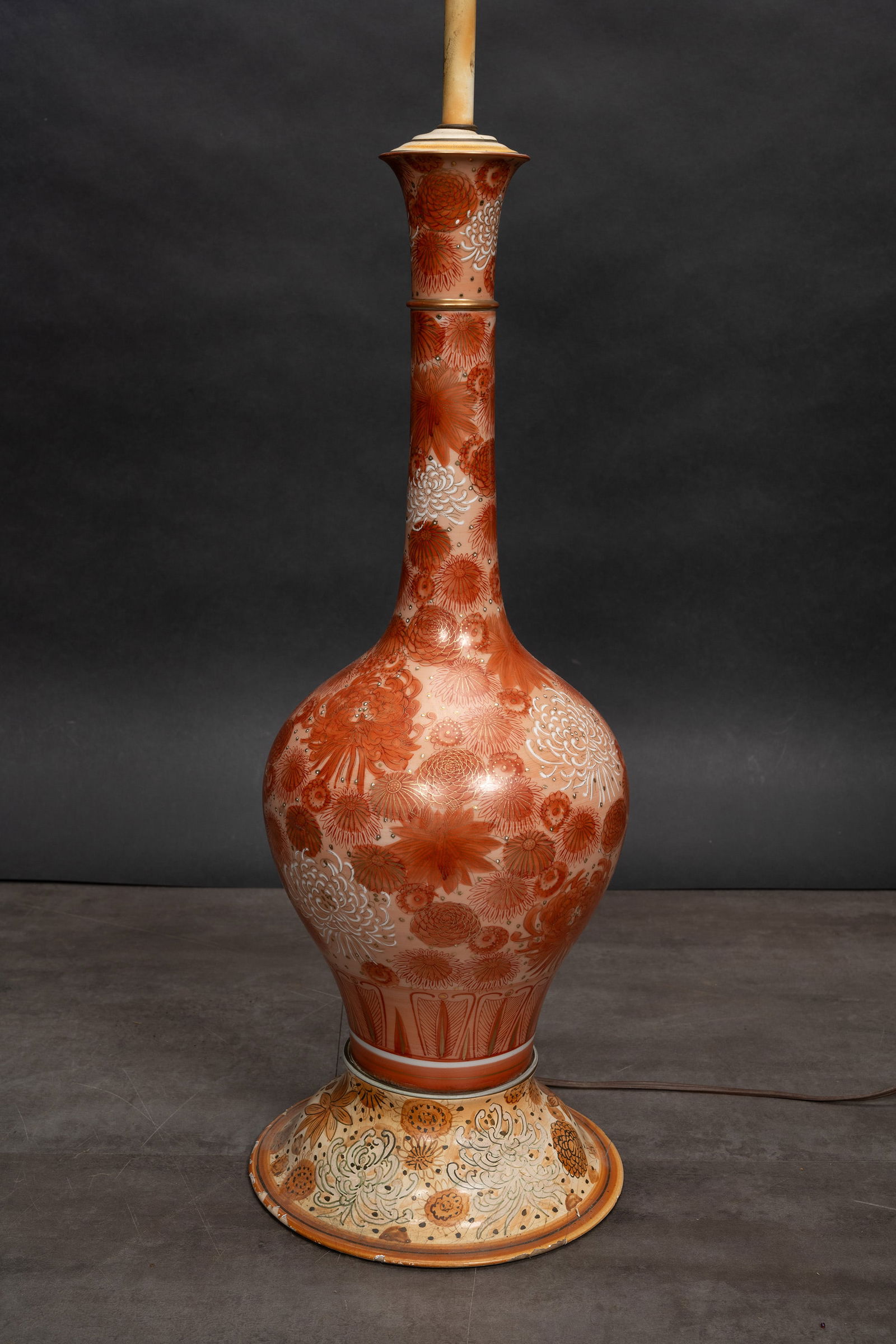 Chinese Fujita Kutani Vase Pair Mounted as Lamps (1 of 7)