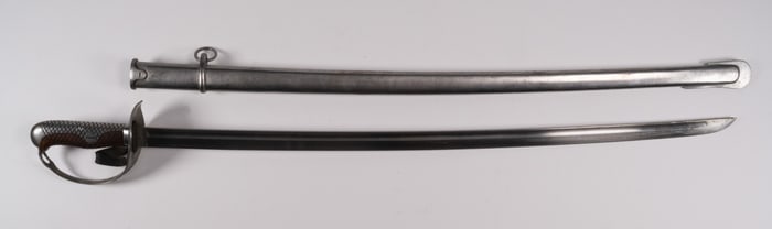WWI Japanese Model 1889 Type 32 "KO" Cavalry Saber W/ Scabbard