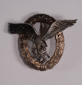 German WWII Luftwaffe Pilot Badge