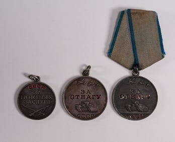 Early Soviet WWII Medal Collection Group Lot Bravery Merit etc