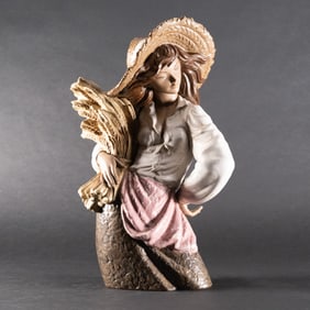 Large Lladro Historical Catalog #01012133 "Spring Shepherdess" Porcelain Sculpture