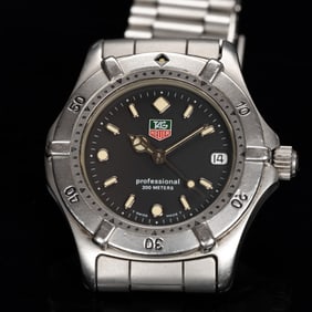 Vintage Tag Heuer 2000 Professional WE1210-R Sapphire Glass Mens Wristwatch