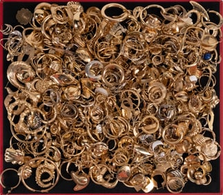 14K Gold Large Grouping +1000g