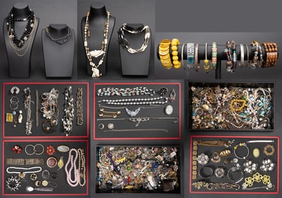 Unsearched Costume Jewelry Lot