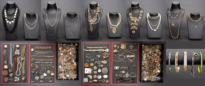 Unsearched Costume Jewelry Lot