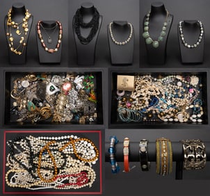 Unsearched Costume Jewelry Lot