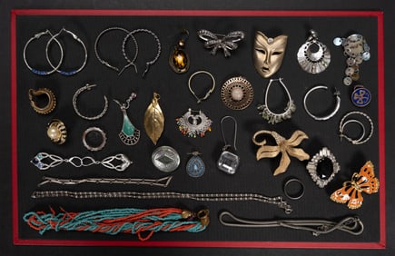 Unsearched Costume Jewelry Lot