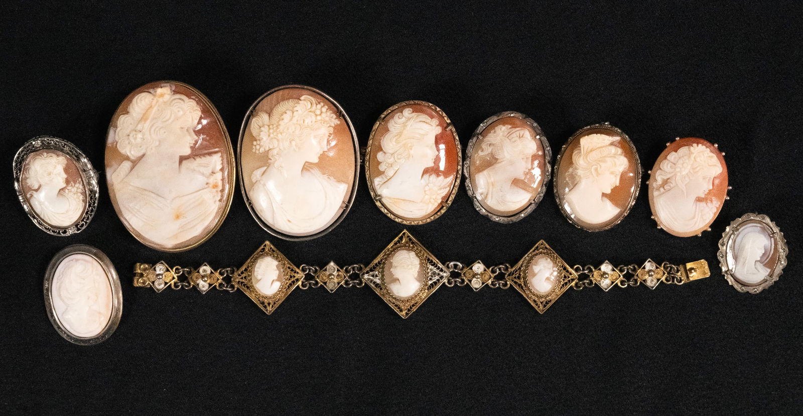 Assorted Collection of Cameo Jewelry (1 of 5)