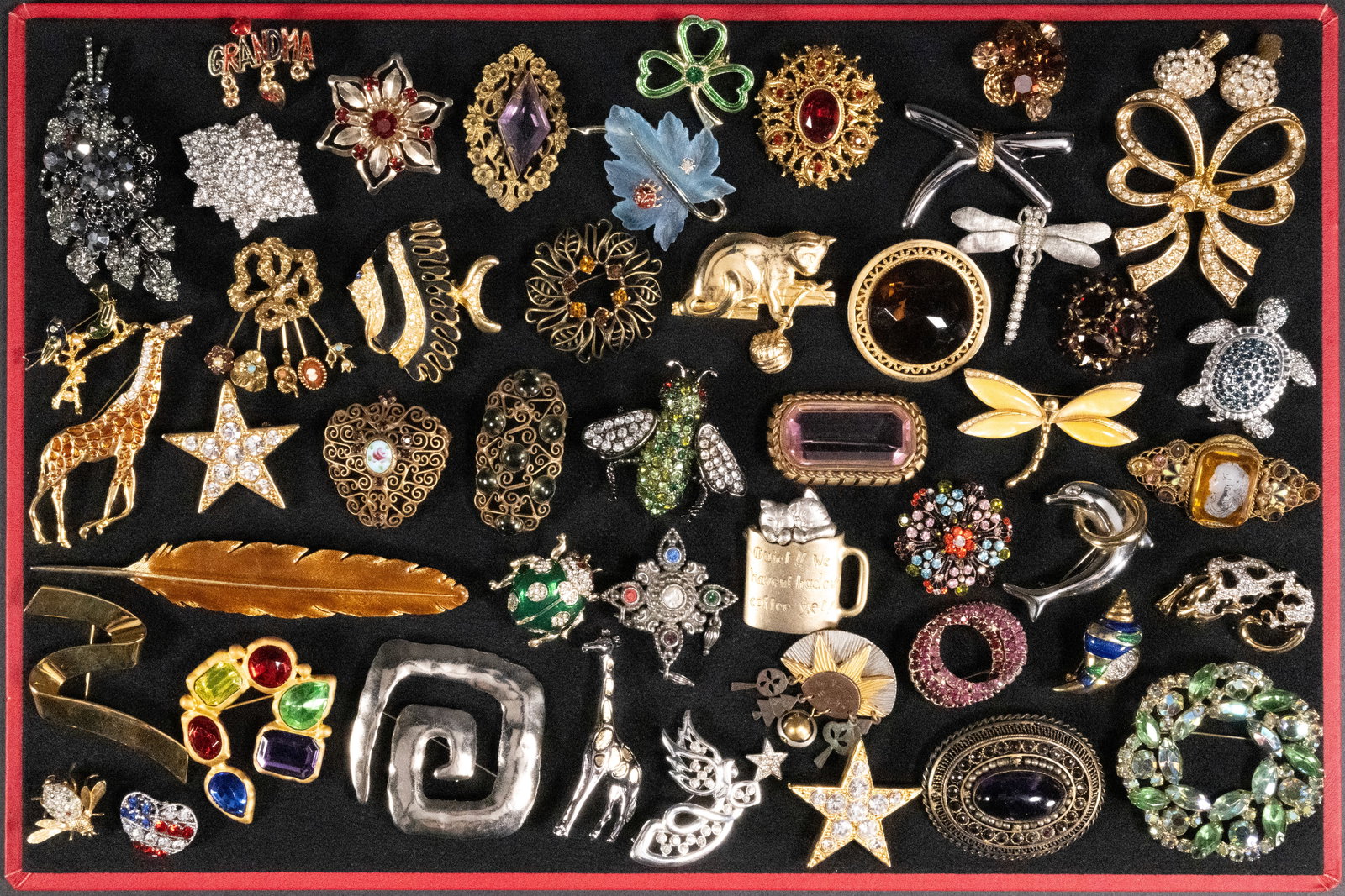 Vintage Costume Jewelry Brooch Collection Signed 50 Items (1 of 5)