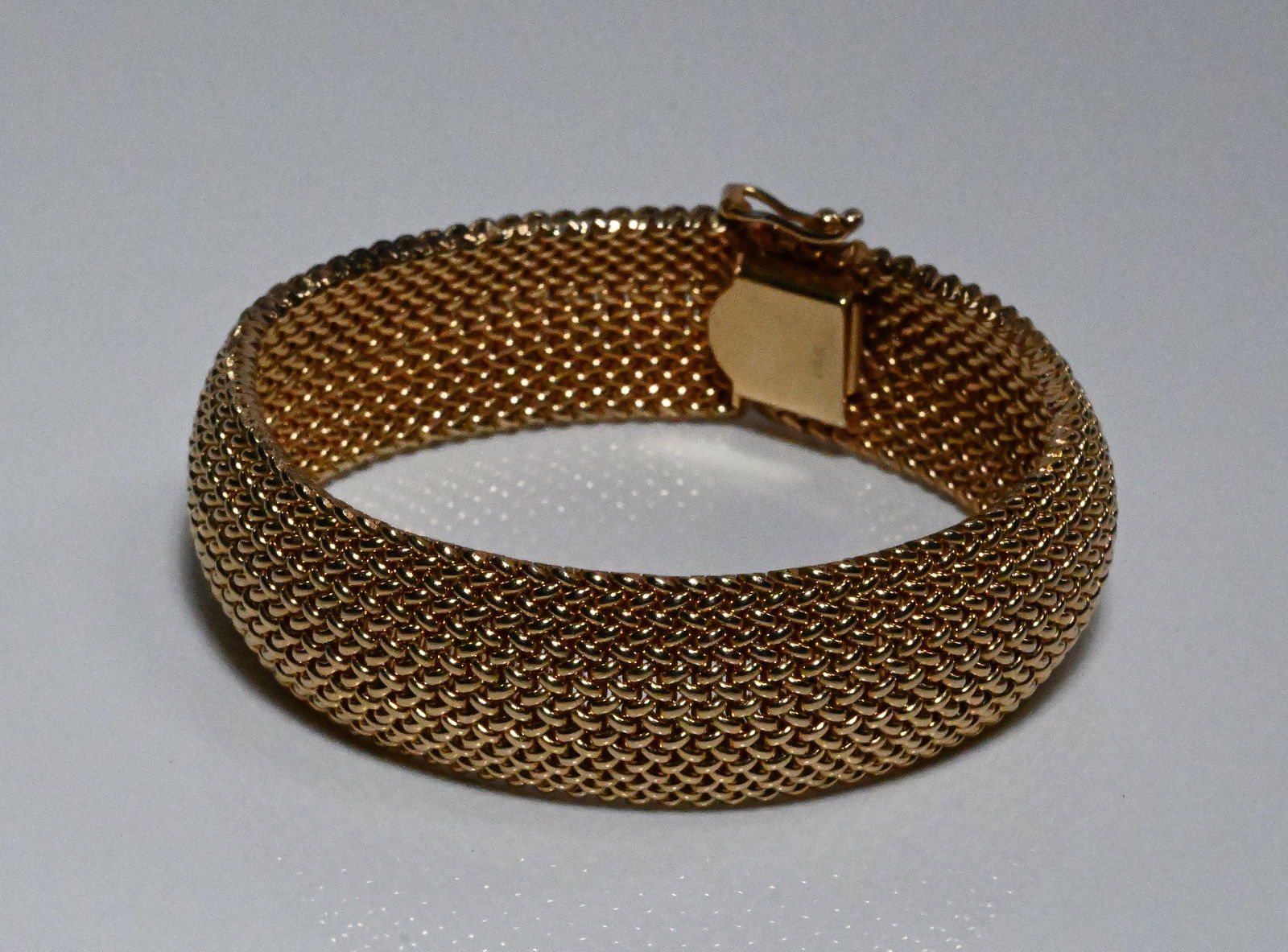 14K Gold Mesh Bracelet (1 of 9)