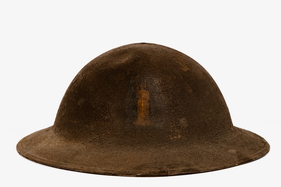 WWI Painted M1917 77th Infantry Division Doughboy Helmet (1 of 8)