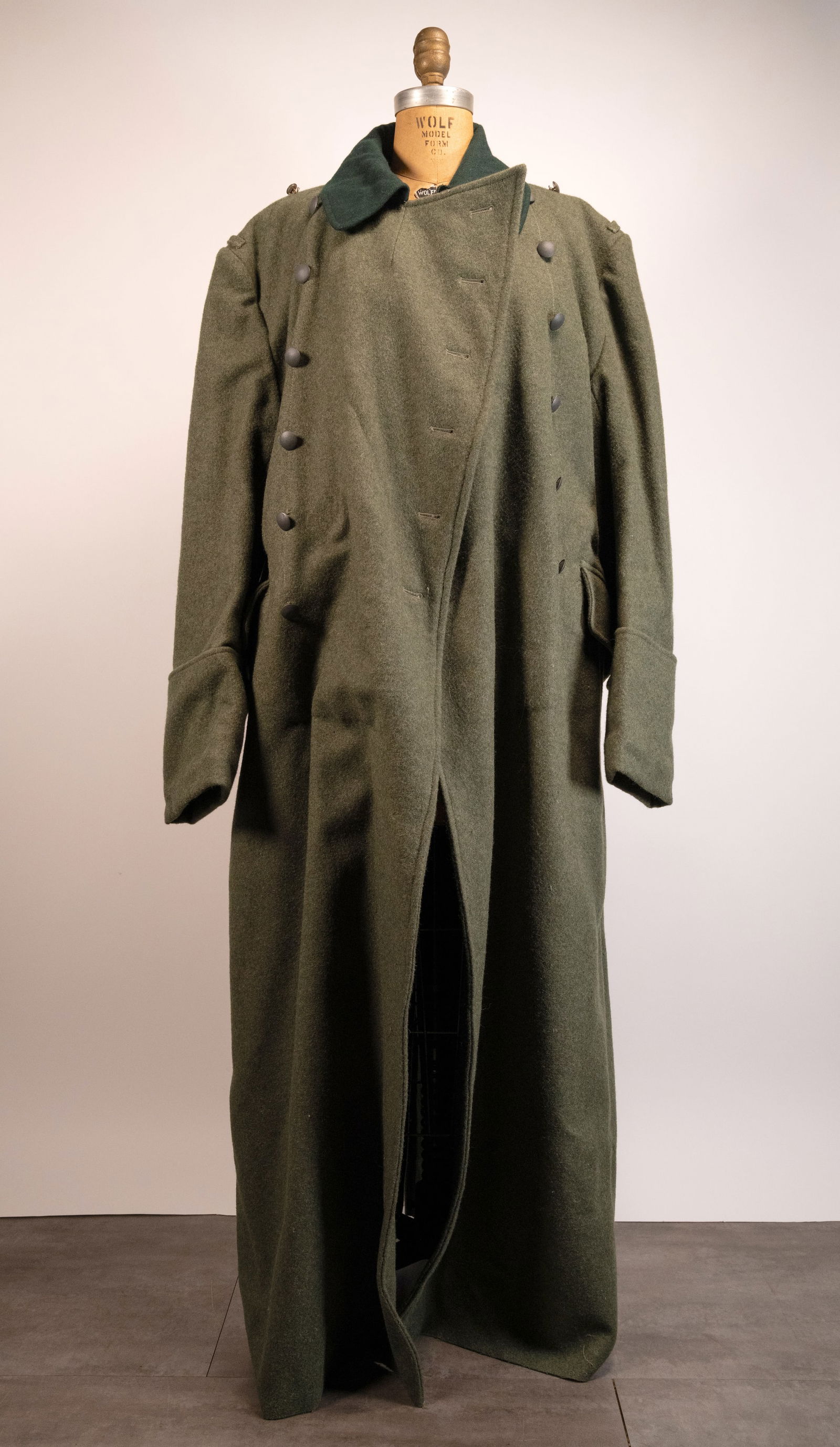 German Army Officer Great Wool Coat (1 of 10)