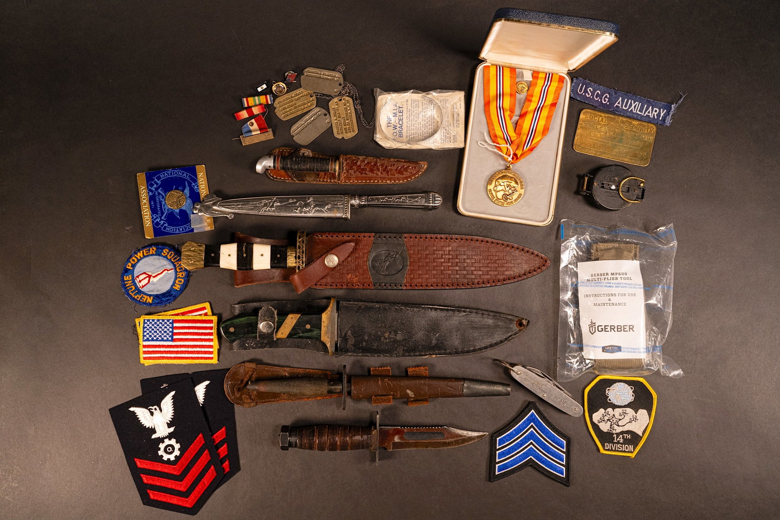 Knife Dagger Patch Badge Collection Group Lot: Collection of Knives Daggers Military Patches Badges etc Gerber MP600 Multi Plier Tool Military Issue NOS Western Fixed Blade Boy Scout Knife with Leather Sheath Scabbard USNR Stainless Steel Named Po