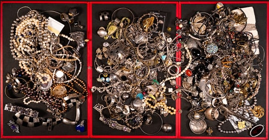 Vintage Unsearched Sterling Silver Jewelry Collection 4523 Grams