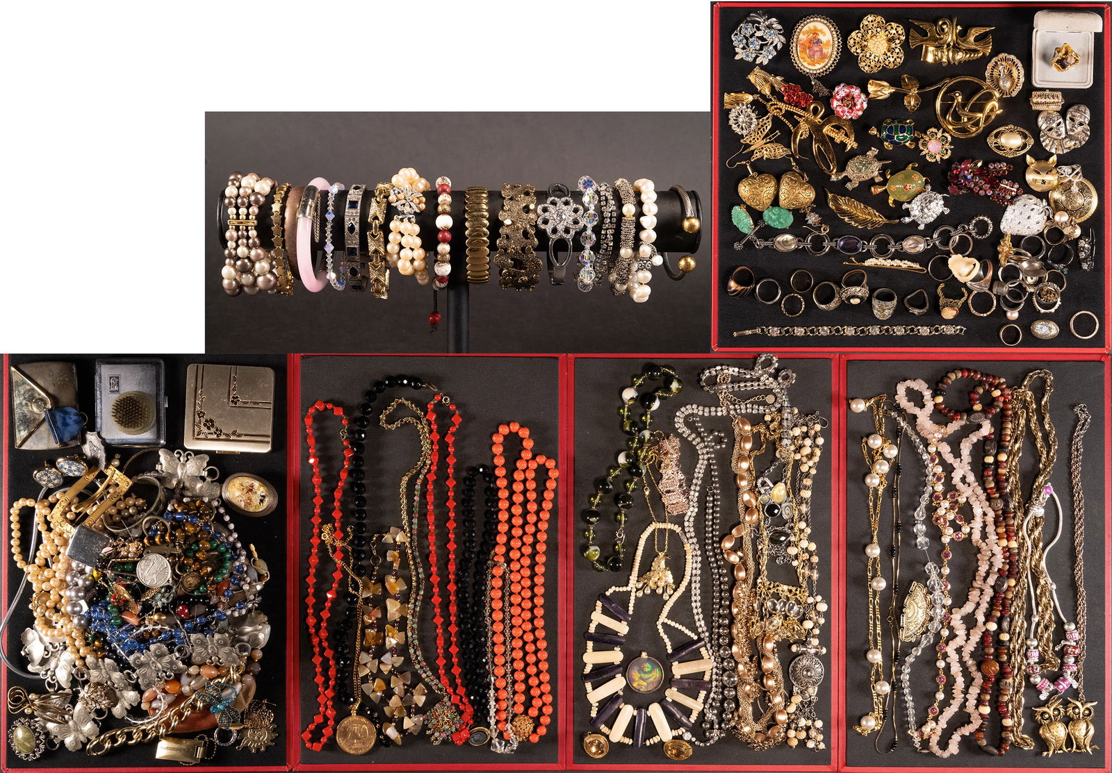 Large Unsearched Costume Jewelry Lot: Large Costume Jewelry Unsearched Lot May Comprising Necklaces Bracelets Bangles Rings Pins Brooches Earrings Cufflinks Women's Costume Belt's etc Some Items May Need Repair While Some Will Not We Cann