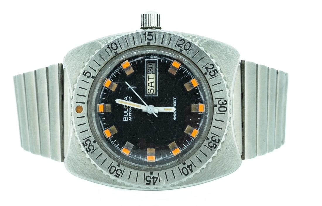 Rare 1973 Bulova 666 Feet "Devil Diver" Snorkeling Men's Wristwatch (1 of 8)