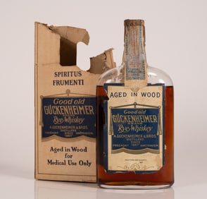 Good Old Guckenheimer Rye Whiskey Made Spring 1913 Bottled Fall 1933 1 Pint 100 Proof Sealed
