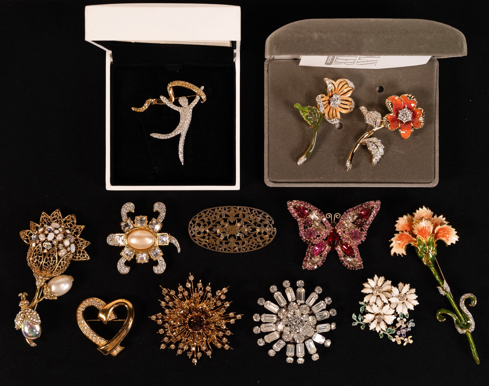 Designer Brooch Collection Valentino Weiss Miriam Haskell Bob Mackie Oscar De La Renta Nolan Miller (1 of 12)