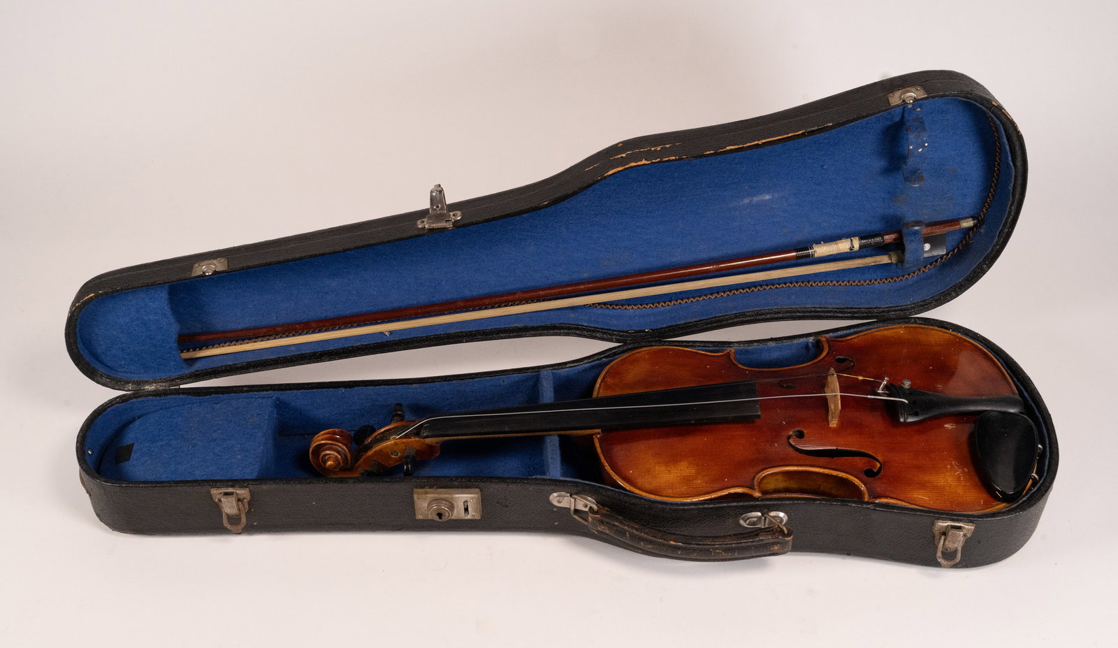 Early 20th Century John Juzek Violin w/ Bow Case Accessories etc (1 of 16)