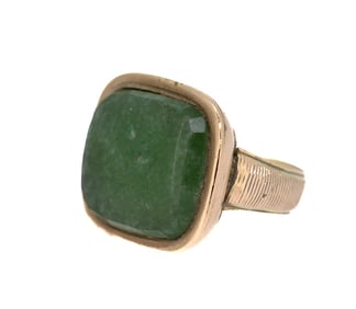 Antique Gold Green Jade Ring