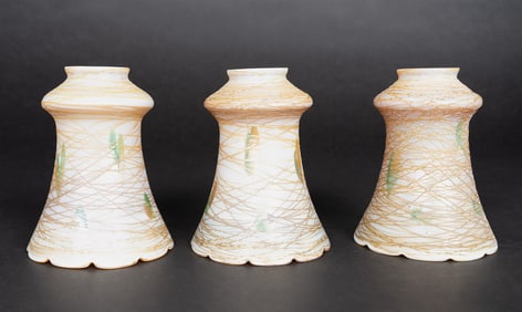 Quezal Art Glass Iridescent Shade Set