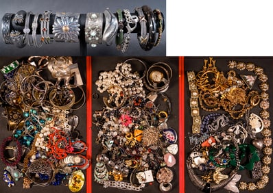 Large Unsearched Costume Jewelry Lot