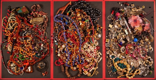 Unsearched Costume Jewelry Lot