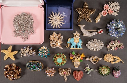Designer Costume Jewelry Brooch Collection Each Signed Oscar De La Renta Van Dell H Carnegie Austria