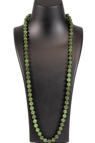 Chinese 14K Gold Clasp Jade Bead Necklace