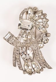 Vintage Eisenberg Original Art Deco Crystal Rhinestone Fur Clip