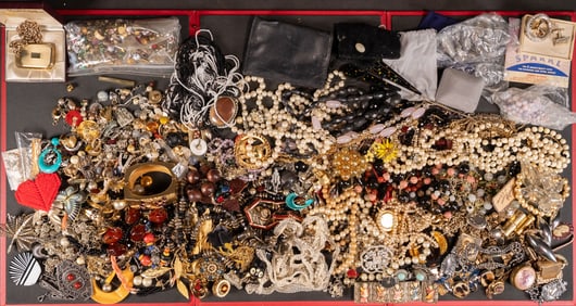 Large Costume Jewelry Unsearched Lot