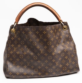 Louis Vuitton Monogram Artsy Bag