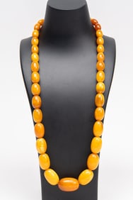 Chinese Butterscotch Yolk Graduated Amber Bead Necklace