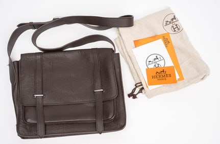 Hermes Taurillon Clemence Steve Caporal Messenger Adjustable Shoulder Bag B326