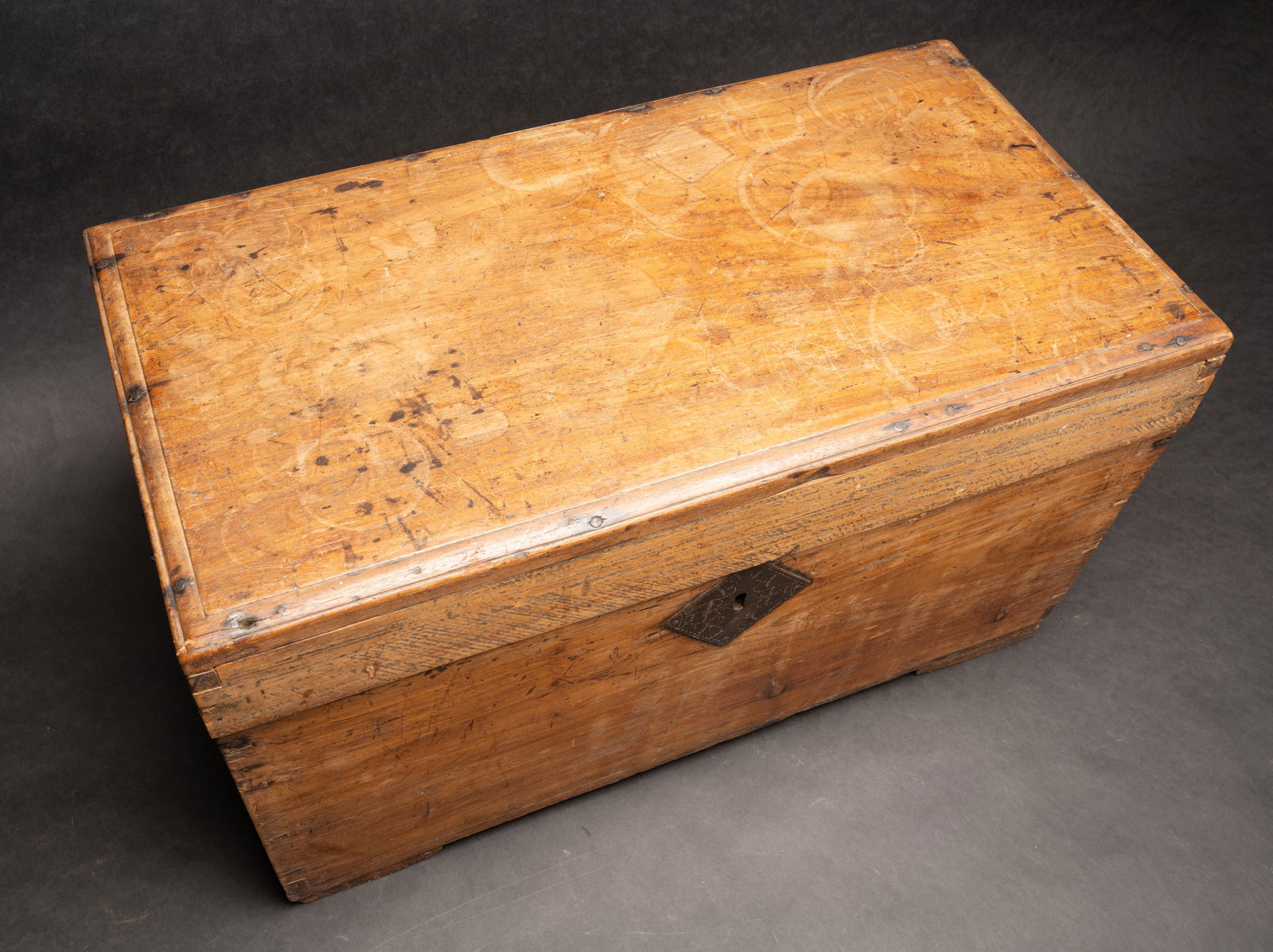 18th c. Early Portable Document Chest - 3