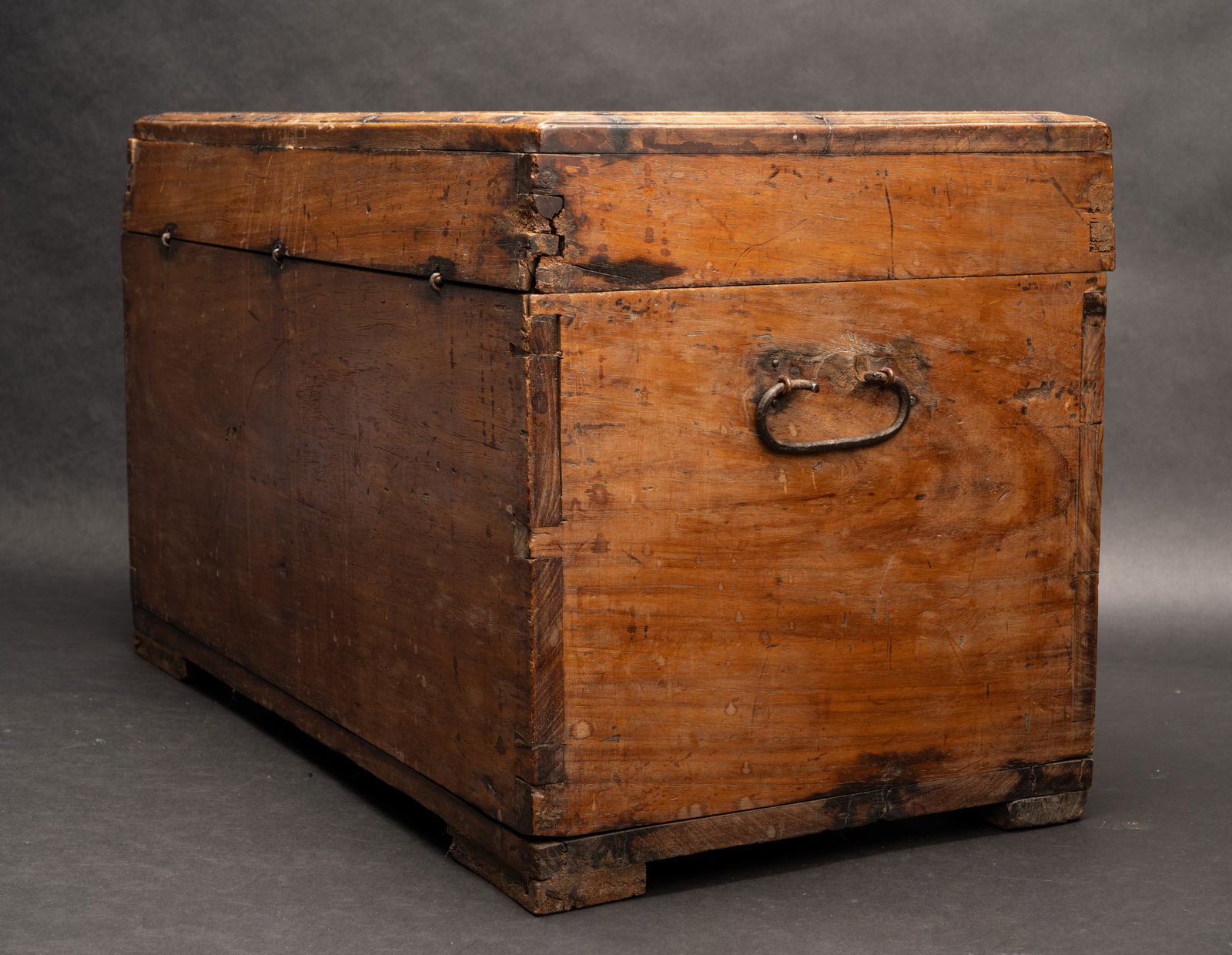 18th c. Early Portable Document Chest - 9