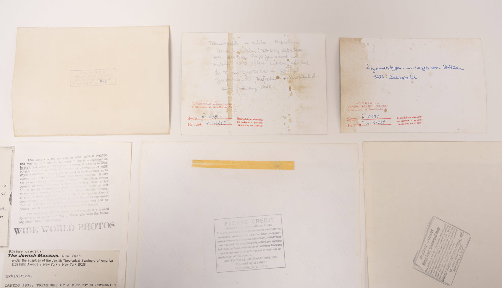 Holocaust Ghetto / Concentration Camp Photos - 10