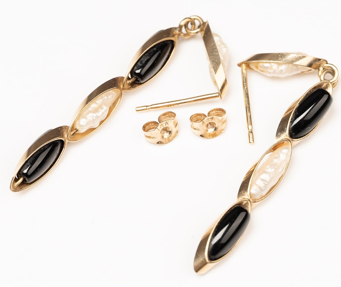 14K Gold Mop & Black Onyx Dangle Earrings Pair (1 of 5)