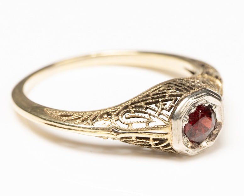 Art Deco 14K Gold Garnet Ring (1 of 6)