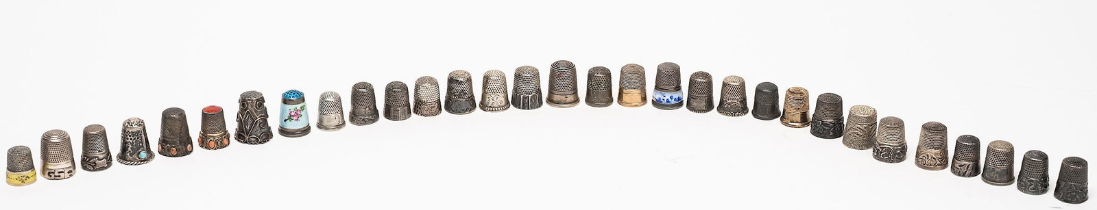 Large Sterling Silver Thimble Collection Enamel Coral Turquoise Navajo German Etc: Large Sewing Tailor Sterling Silver Thimble Collection Enamel Coral Turquoise Native American Etc of 31 Pieces Including: 1x Navajo Concha Stamped Turquoise Thimble 1x with Etched Cityscape Motif Niel